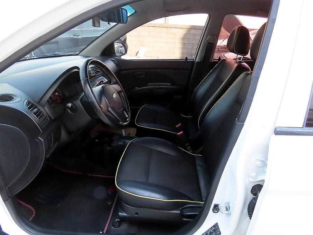 KIA Morning - Vista 5