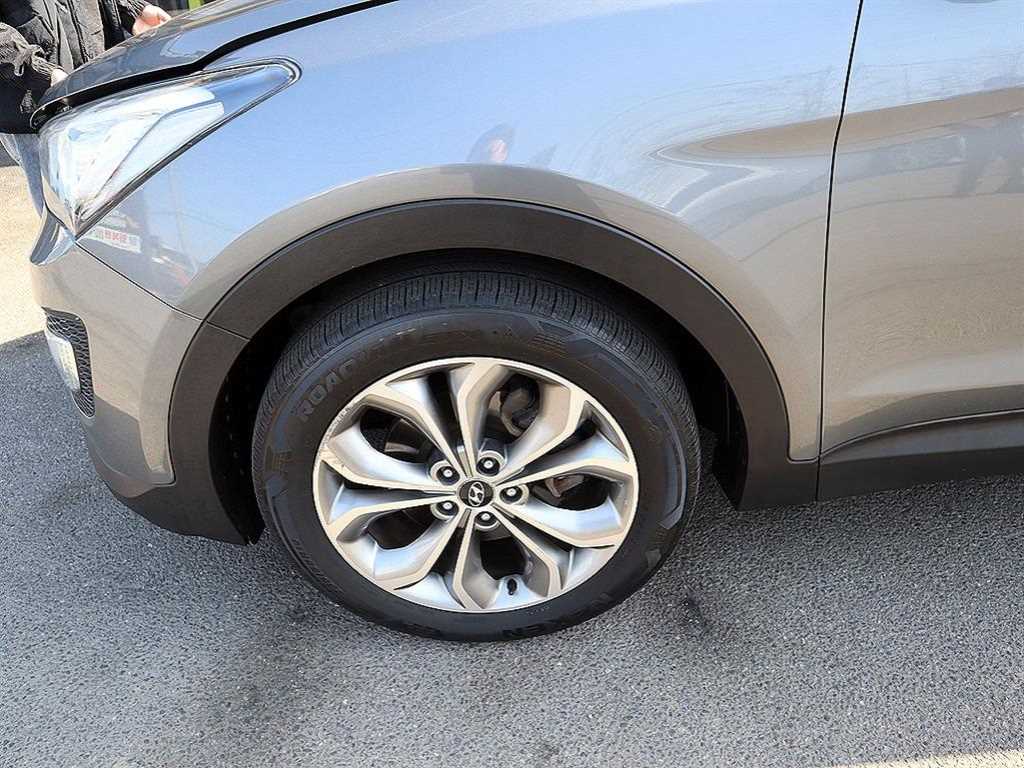 HYUNDAI Santa Fe 2013 Gris - Importación desde Corea - HF Imports Iquique - Foto 18