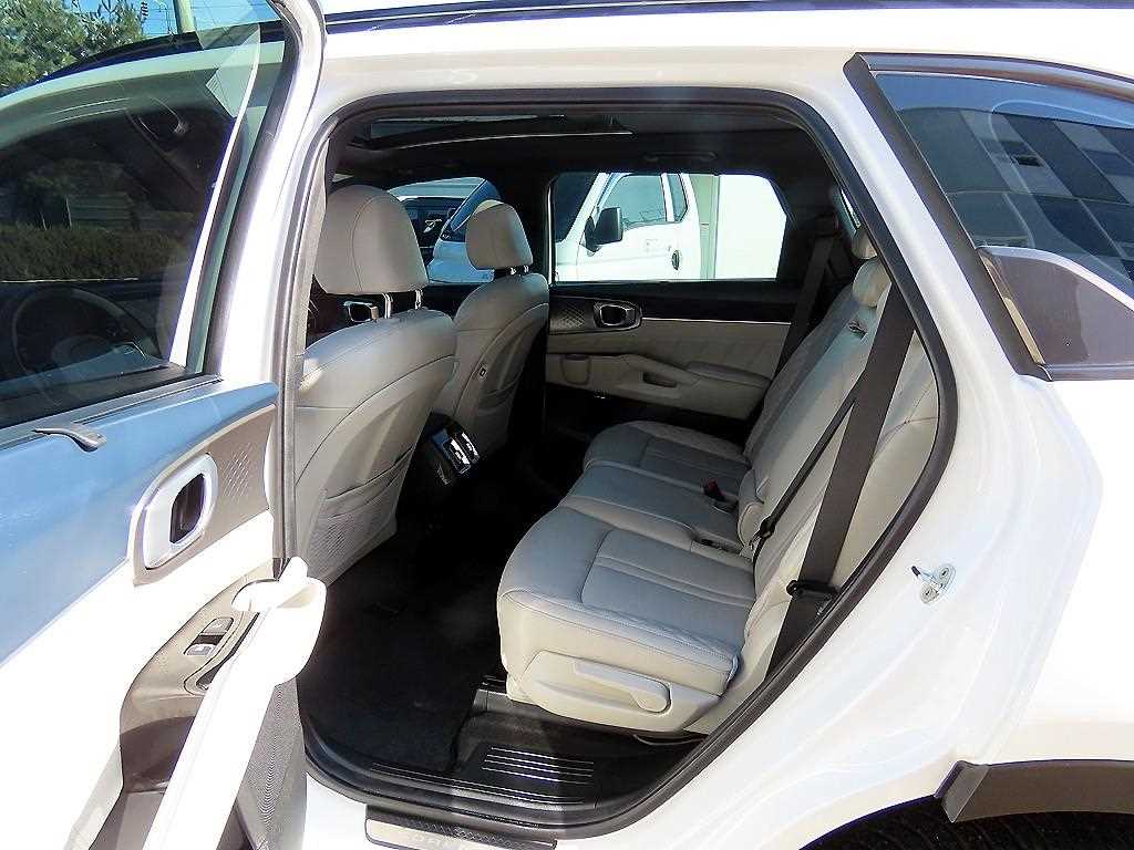 KIA Sorento - Vista 6