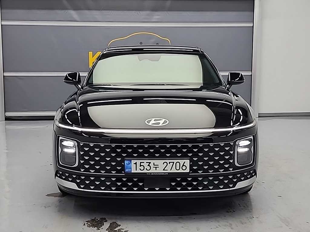 HYUNDAI Grandeur - Vista 3