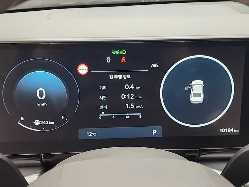 HYUNDAI Grandeur - Vista 7