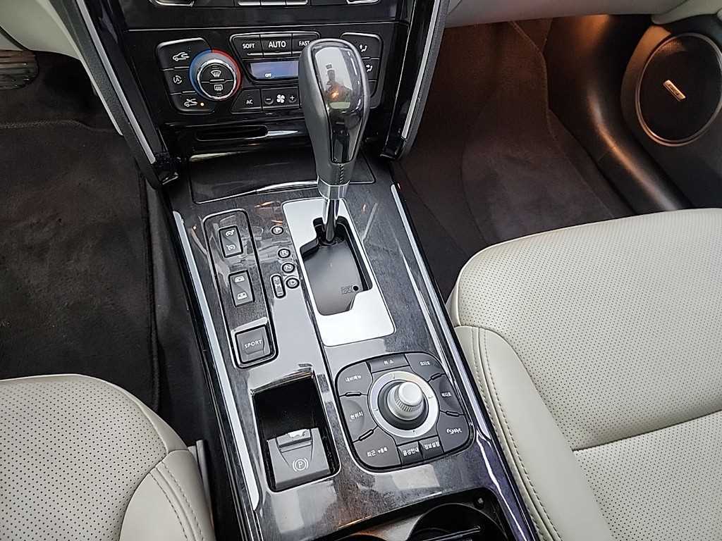 SAMSUNG SM7 - Vista 8