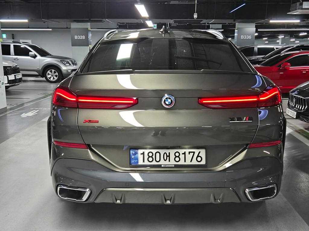 BMW X6 - Vista 4