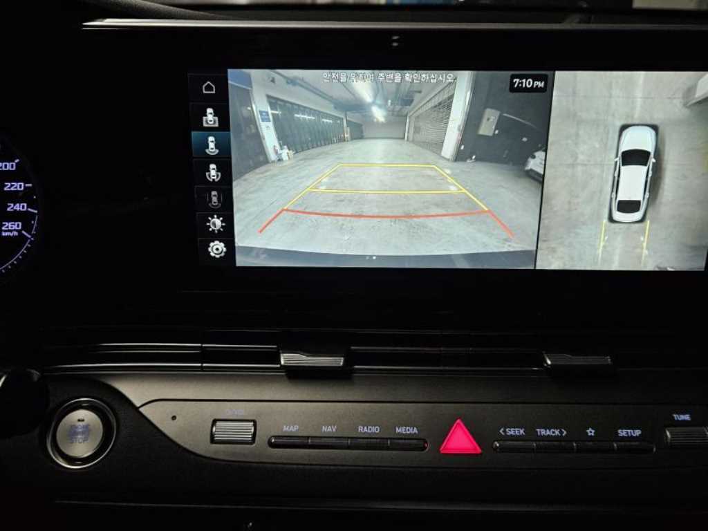 HYUNDAI Grandeur - Vista 12