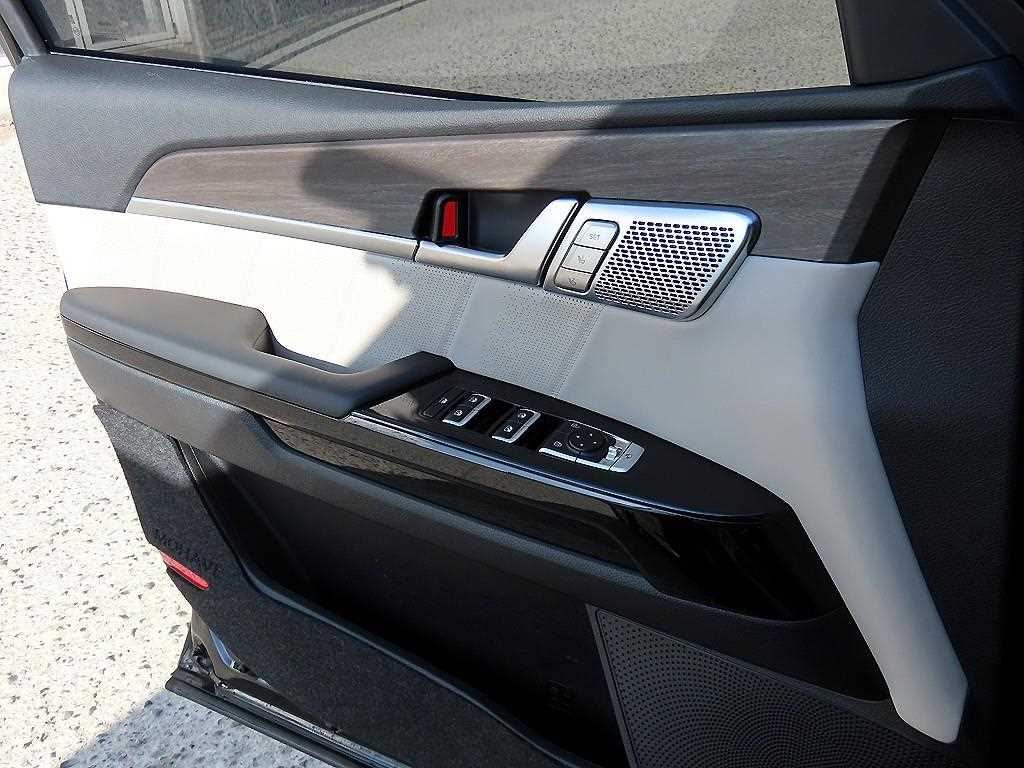 KIA Mohave - Vista 12