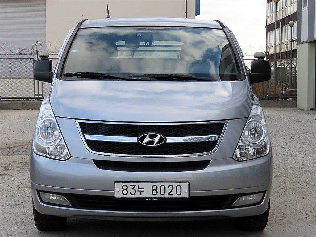 HYUNDAI Starex 2013 Plateado - Importación desde Corea - HF Imports Iquique - Foto 1