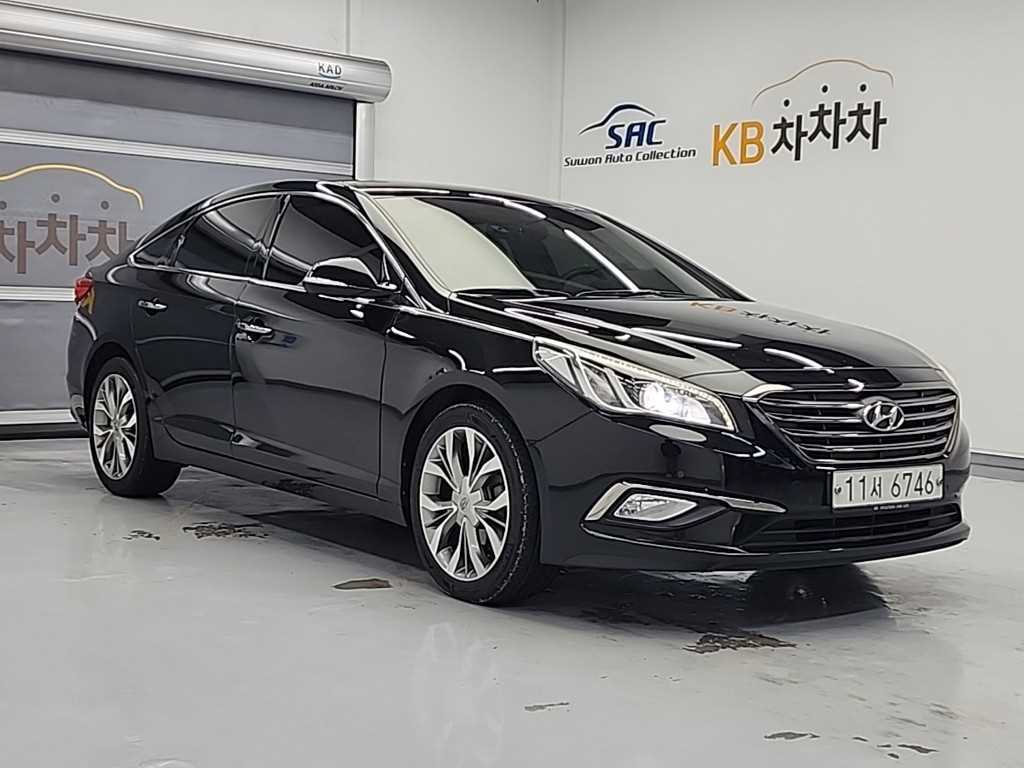 HYUNDAI Sonata - Vista 4