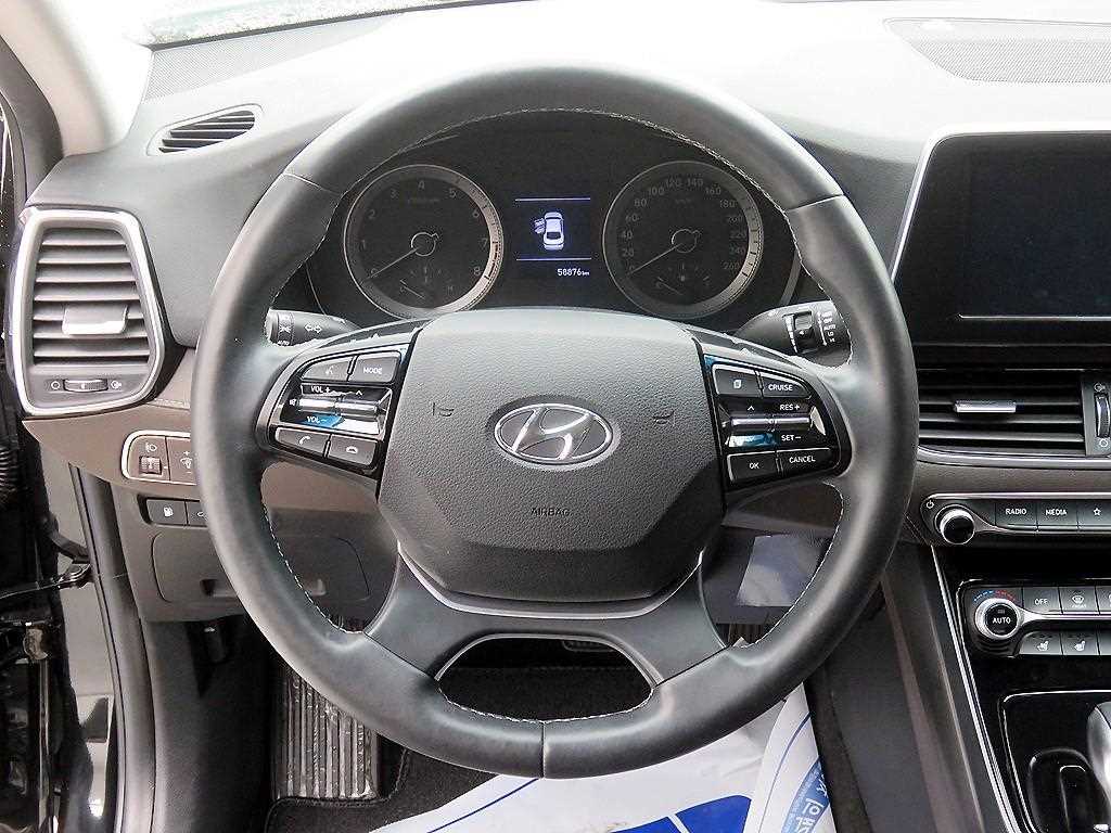 HYUNDAI Grandeur - Vista 11