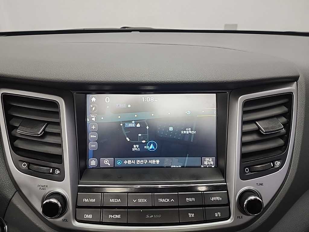 HYUNDAI Tucson 2018 Blanco - Importación desde Corea - HF Imports Iquique - Foto 16