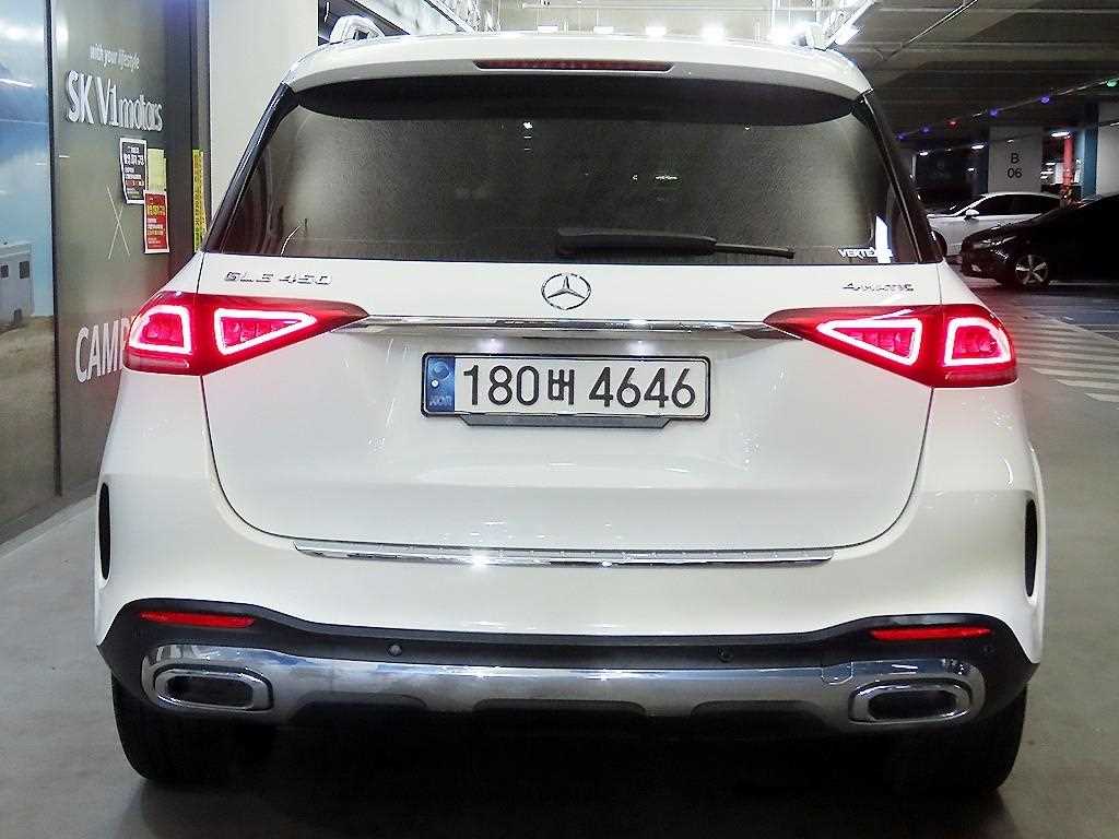 Mercedes Benz GLE Class - Vista 5