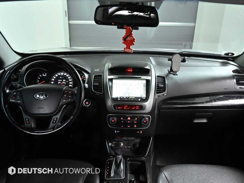 KIA Sorento - Vista 7