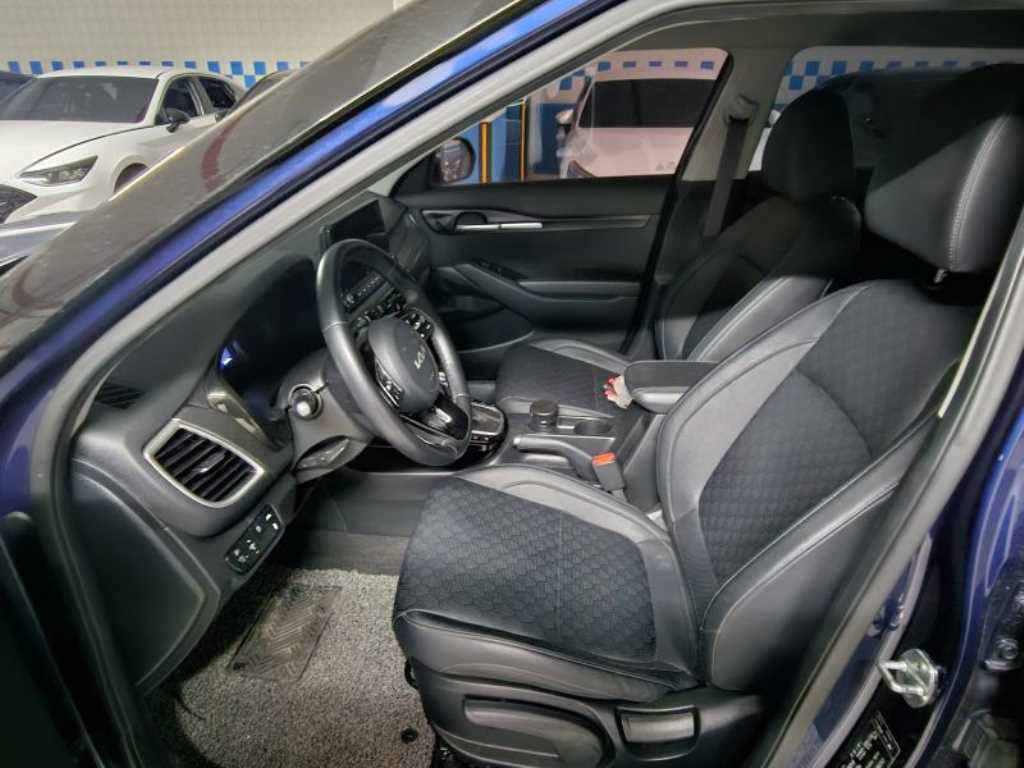 KIA Seltos 2022 Azul - Importación desde Corea - HF Imports Iquique - Foto 14