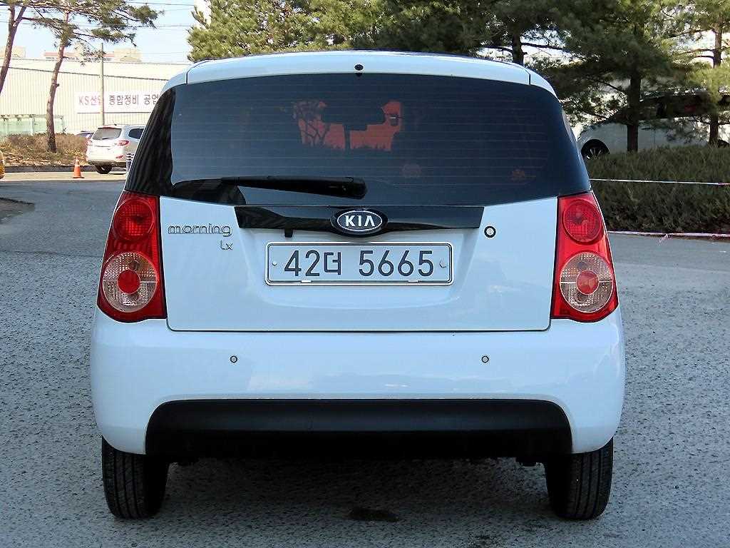 KIA Morning - Vista 4