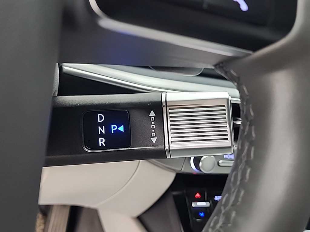 HYUNDAI Grandeur - Vista 8