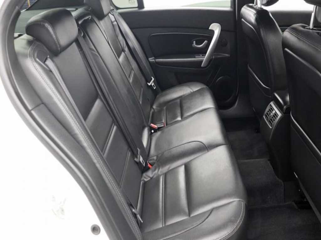 SAMSUNG SM5 - Vista 11