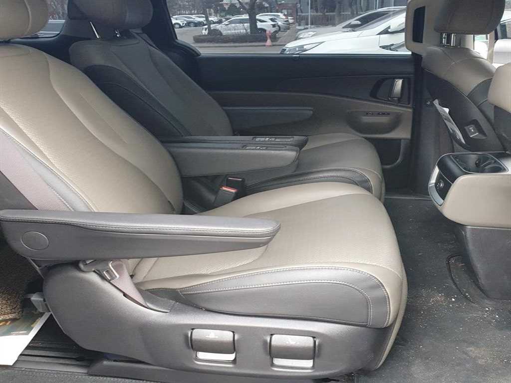 KIA Carnival 2025 Negro - Importación desde Corea - HF Imports Iquique - Foto 20