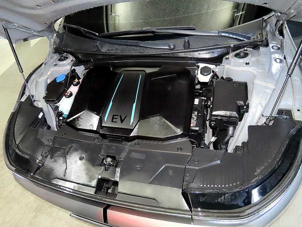 HYUNDAI Ioniq 5 2023 Gris - Importación desde Corea - HF Imports Iquique - Foto 19