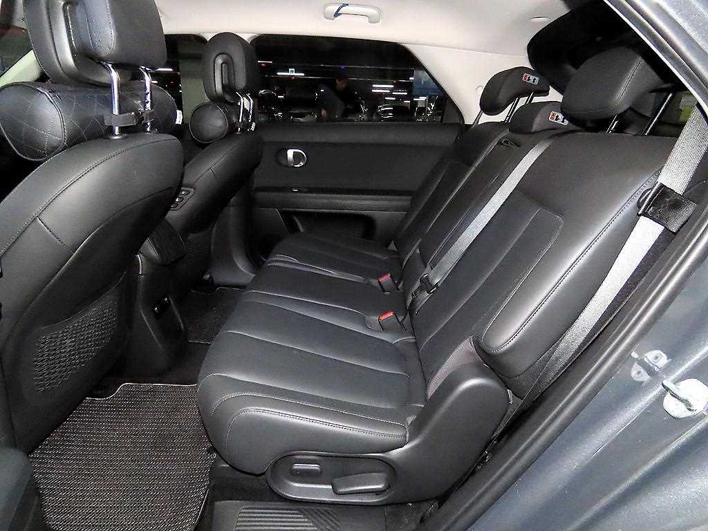 HYUNDAI Ioniq 5 - Vista 7