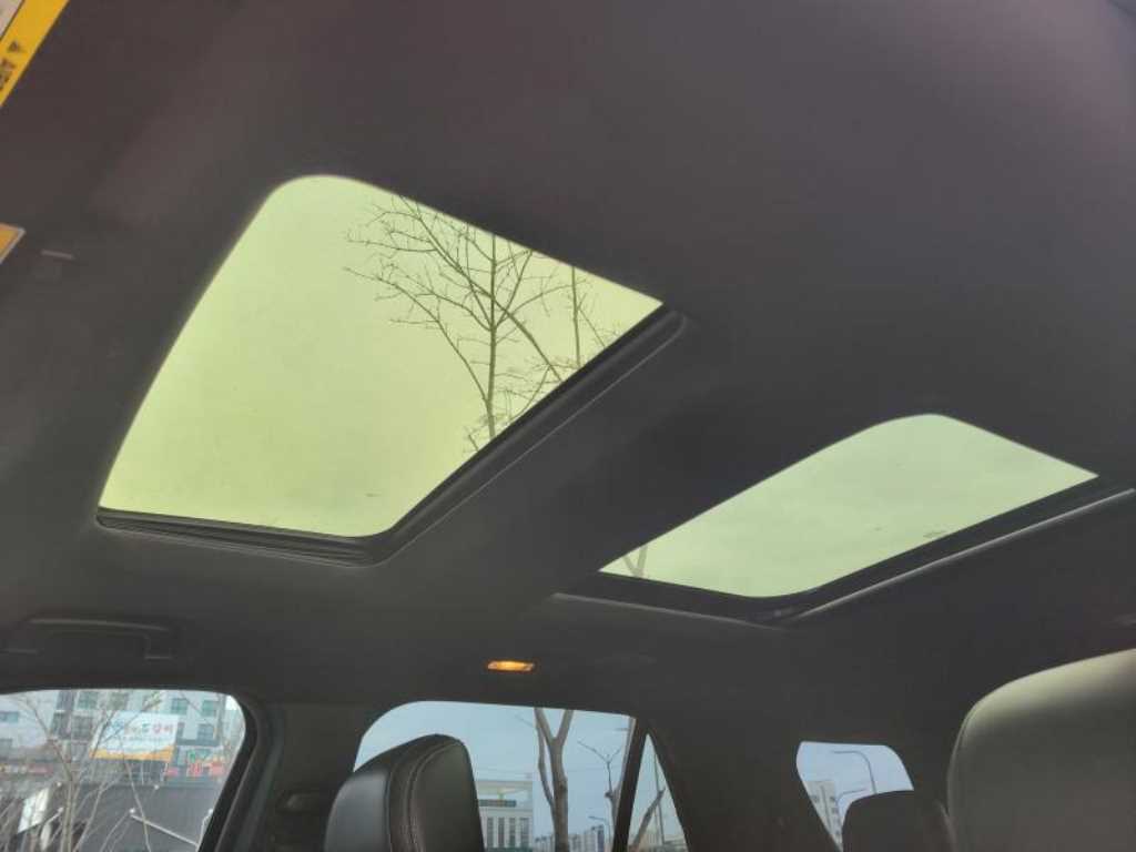 Ford Explorer - Vista 11