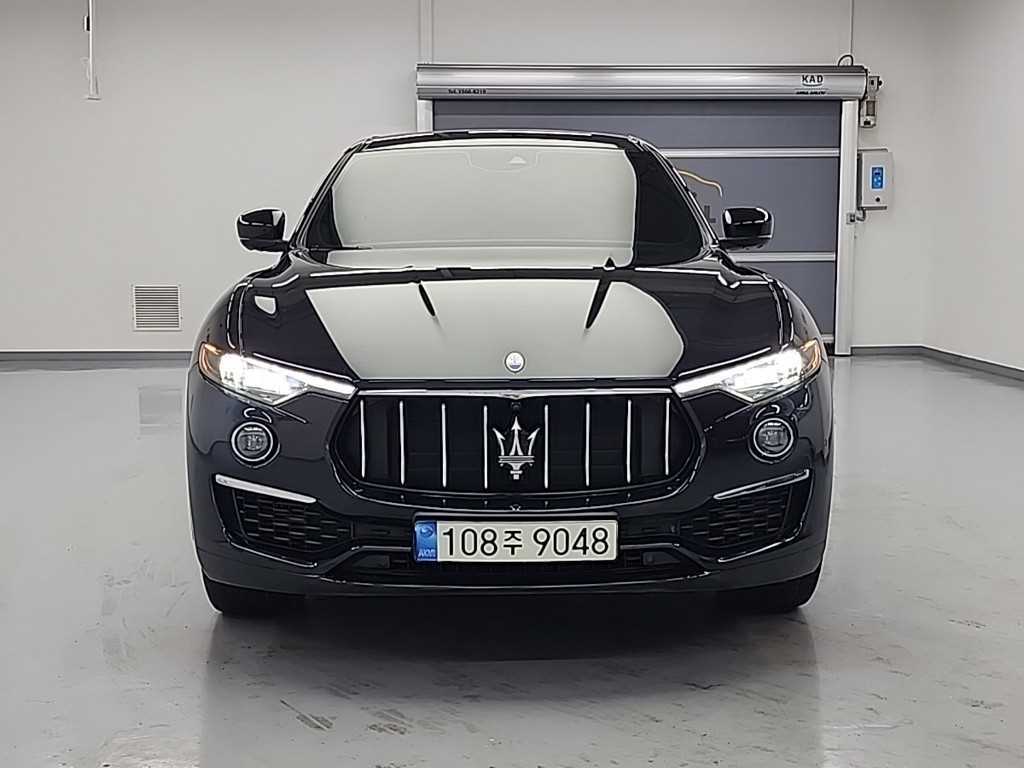 Maserati Levante - Vista 2