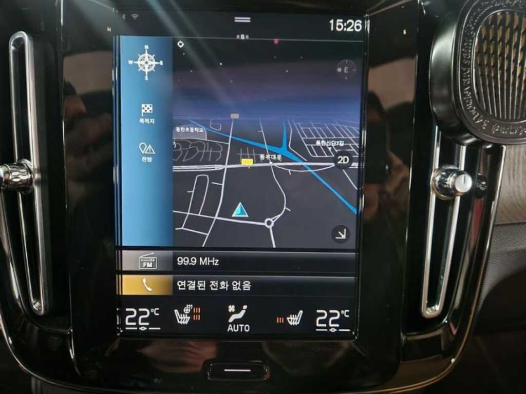 Volvo XC40 - Vista 4