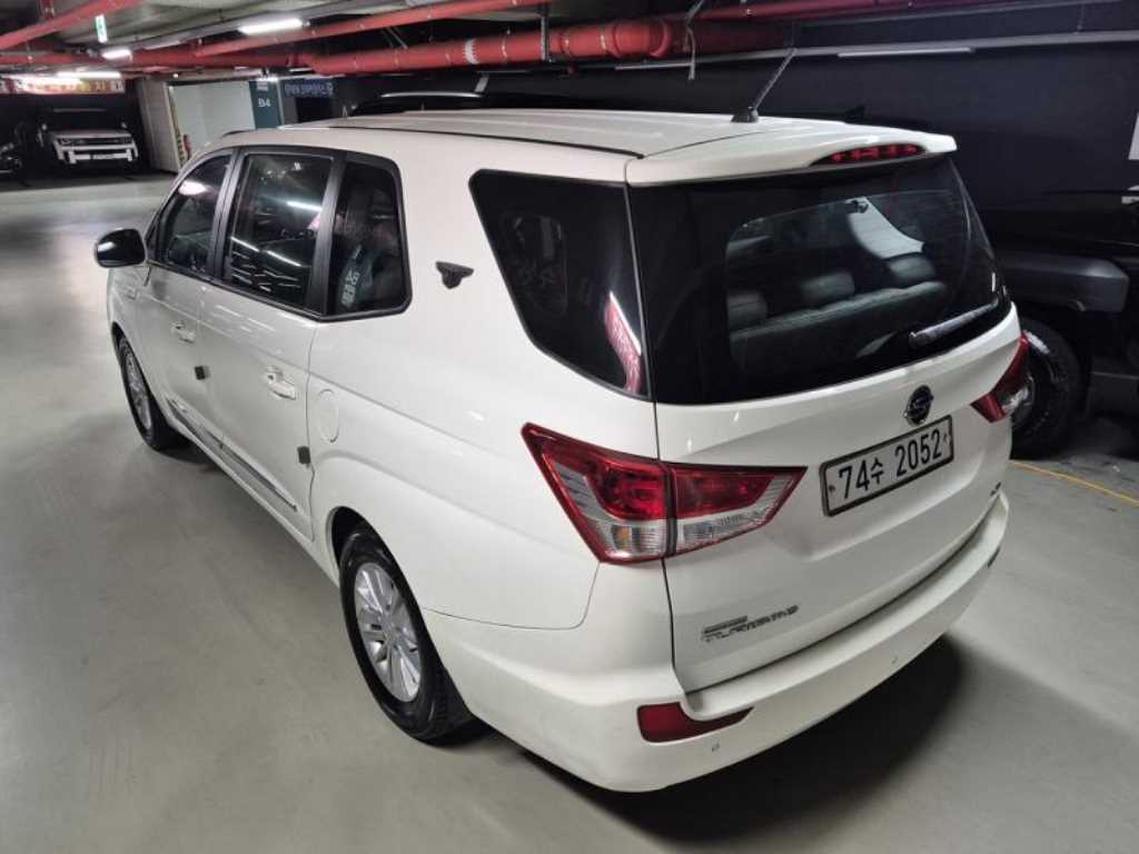 Ssangyong Korando - Vista 3