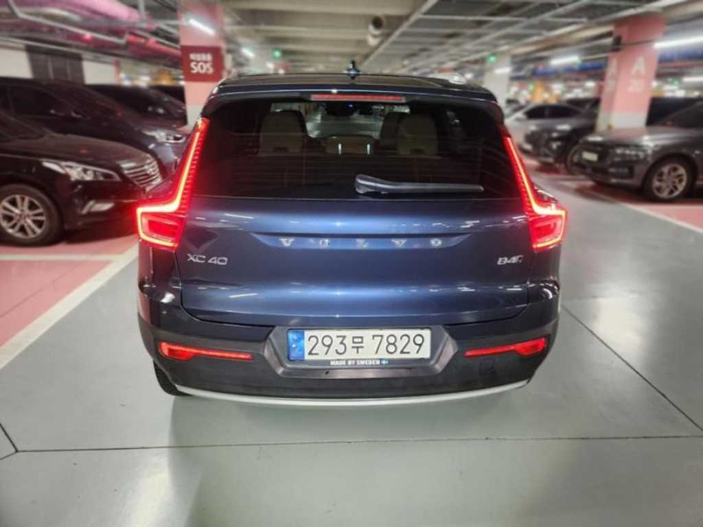 Volvo XC40 - Vista 2