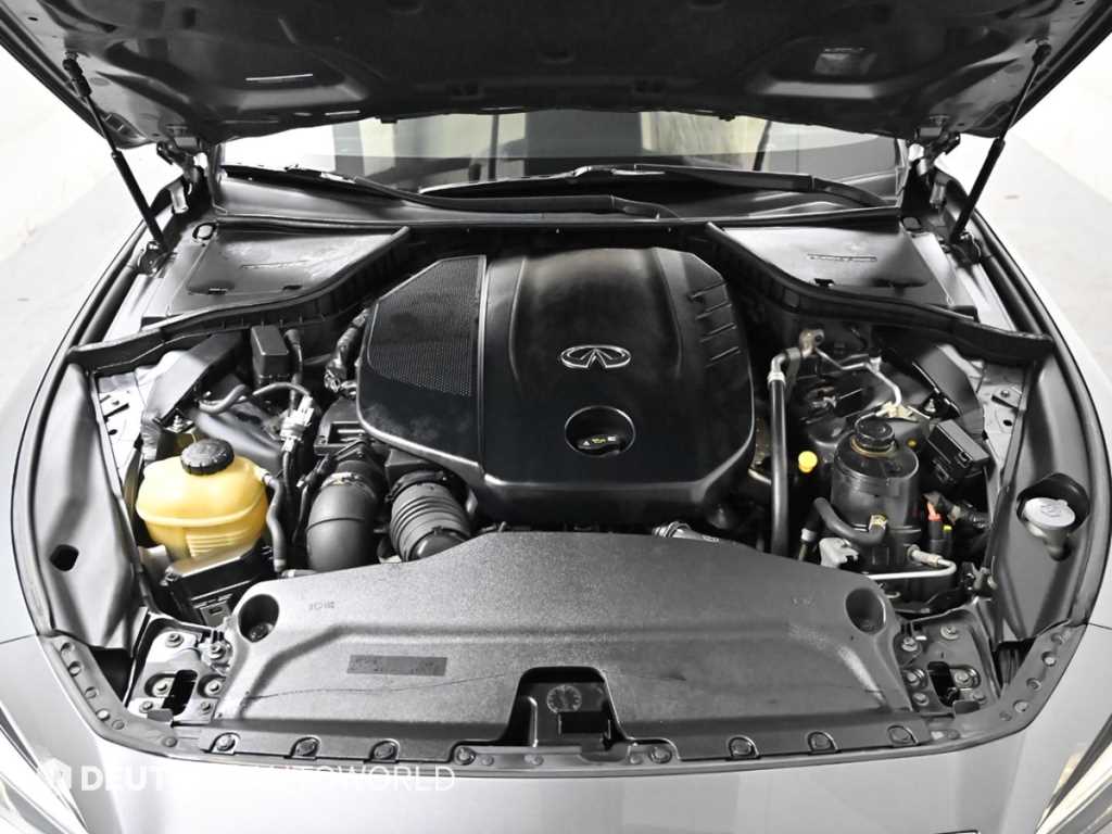 Infiniti Q - Vista 6