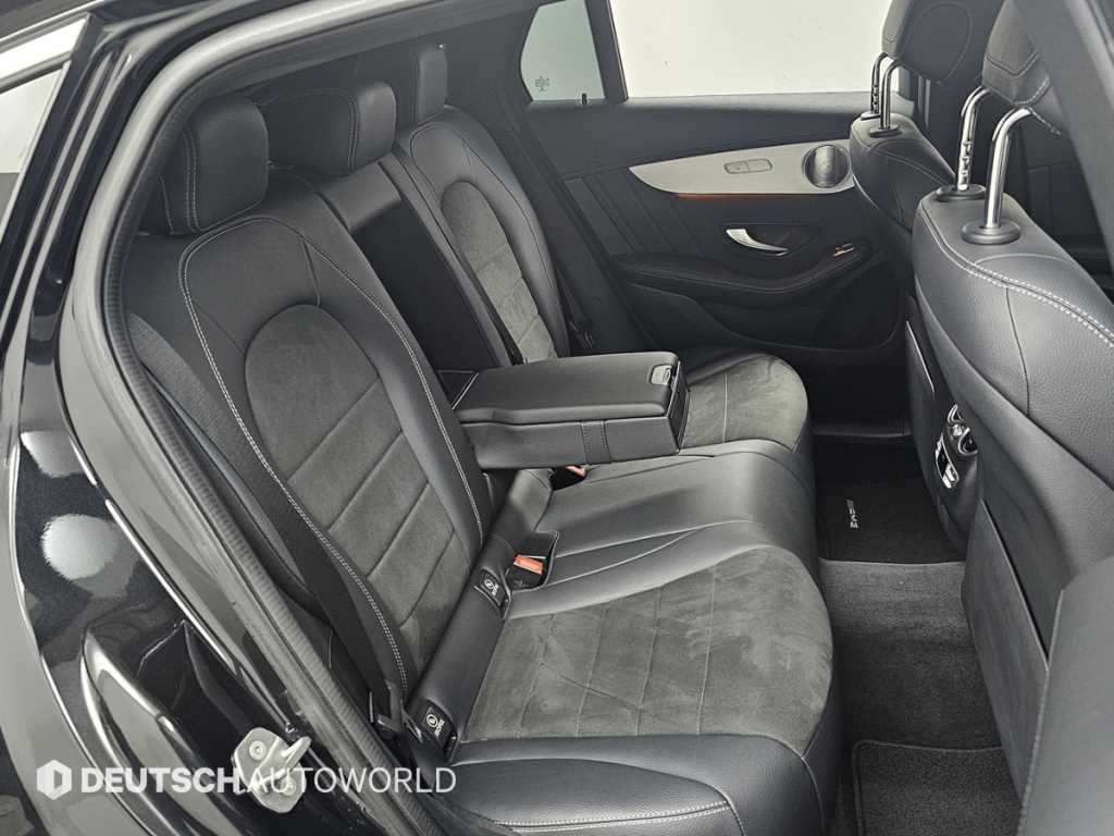 Mercedes Benz GLC Class - Vista 12