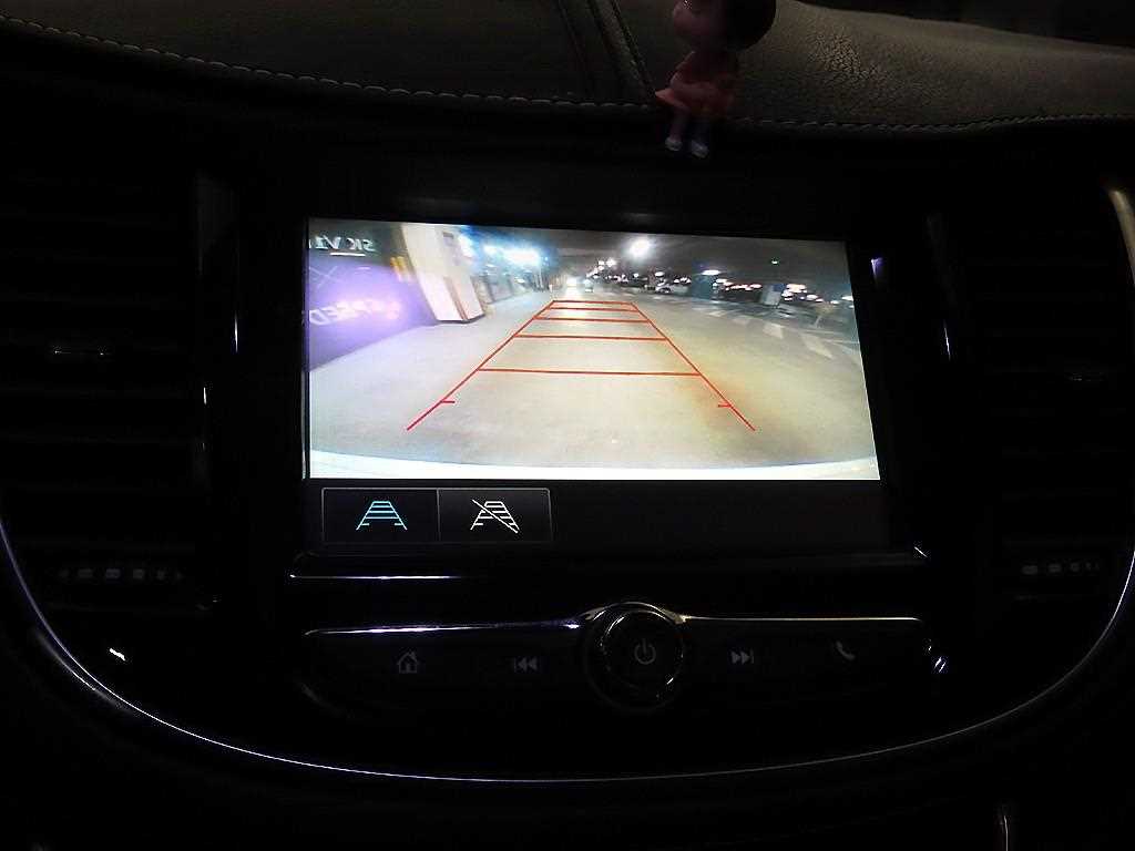 Chevrolet Trax 2019 Blanco - Importación desde Corea - HF Imports Iquique - Foto 13