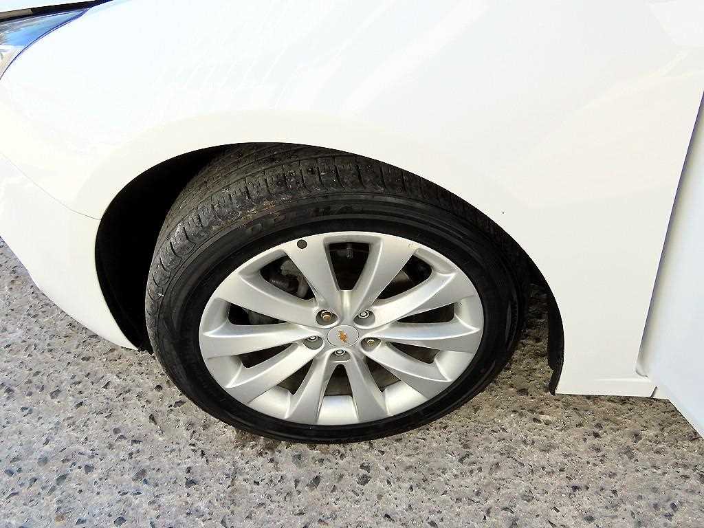 Chevrolet Cruise 2016 Blanco - Importación desde Corea - HF Imports Iquique - Foto 20