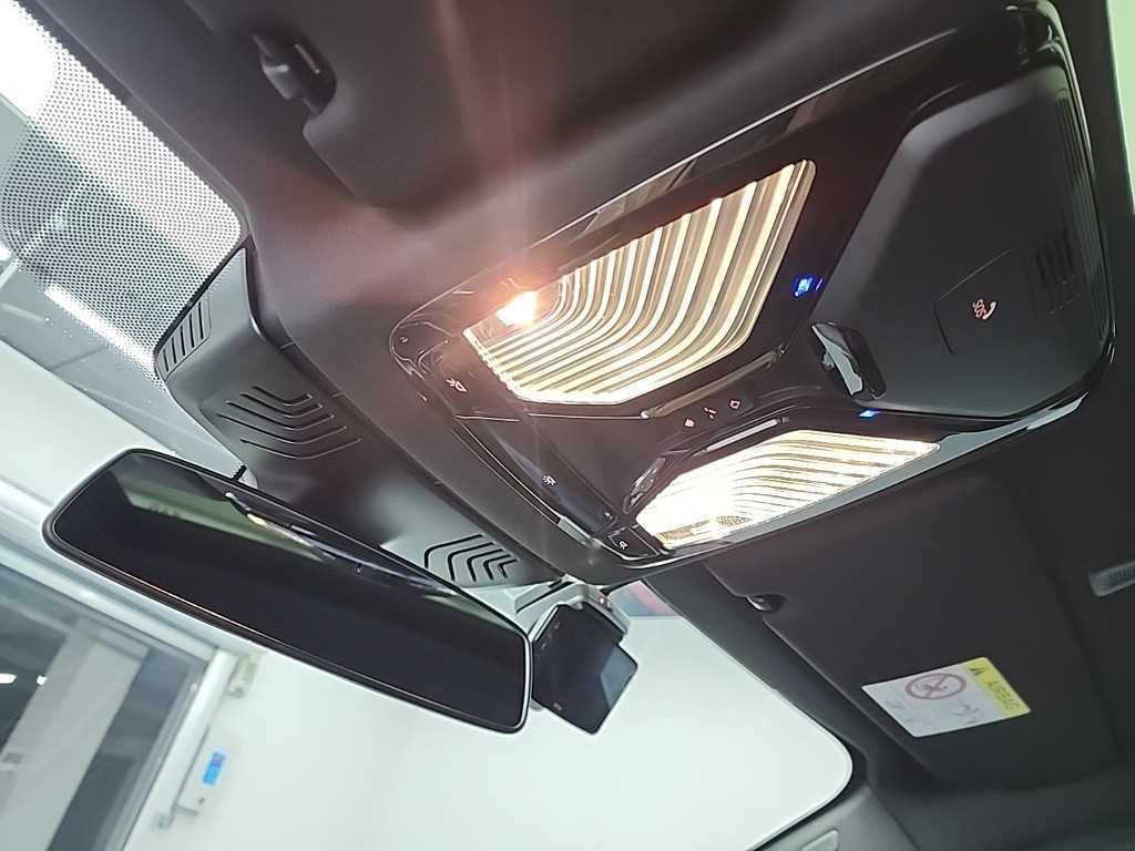 BMW 5 Series 2023 Blanco - Importación desde Corea - HF Imports Iquique - Foto 17