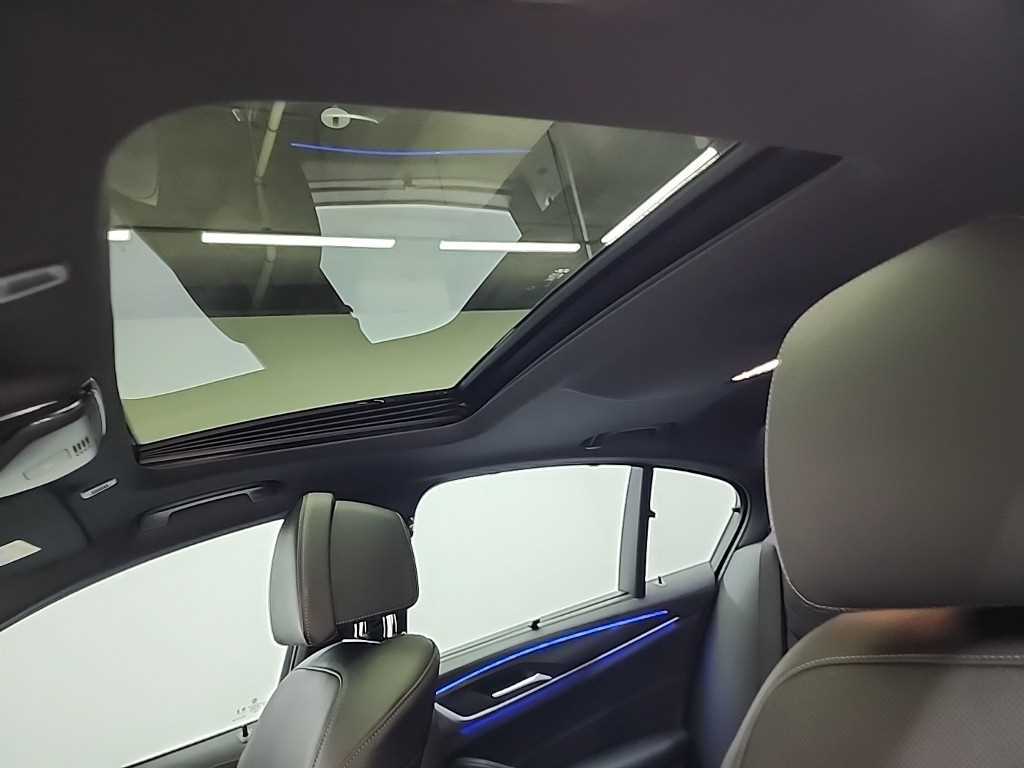 BMW 5 Series 2023 Blanco - Importación desde Corea - HF Imports Iquique - Foto 14