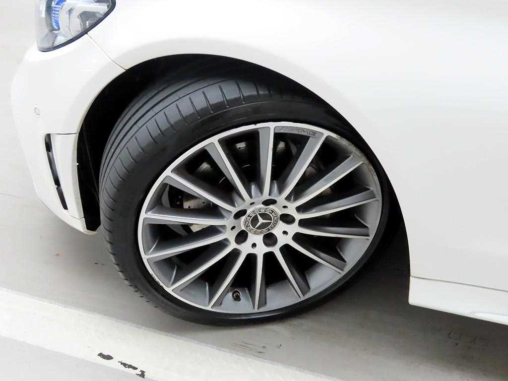 Mercedes Benz C Class 2023 Blanco - Importación desde Corea - HF Imports Iquique - Foto 19