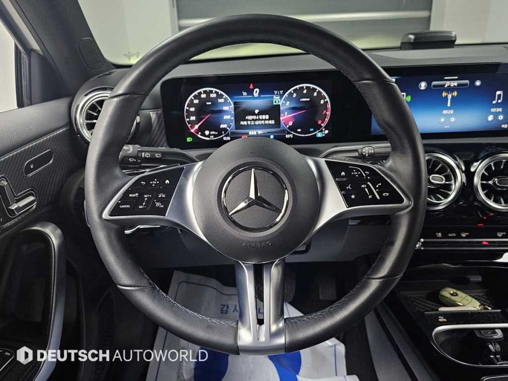 Mercedes Benz A Class 2024 - Importación desde Corea - HF Imports Iquique - Foto 13