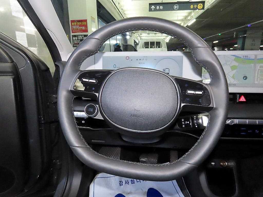 HYUNDAI Ioniq 5 - Vista 8