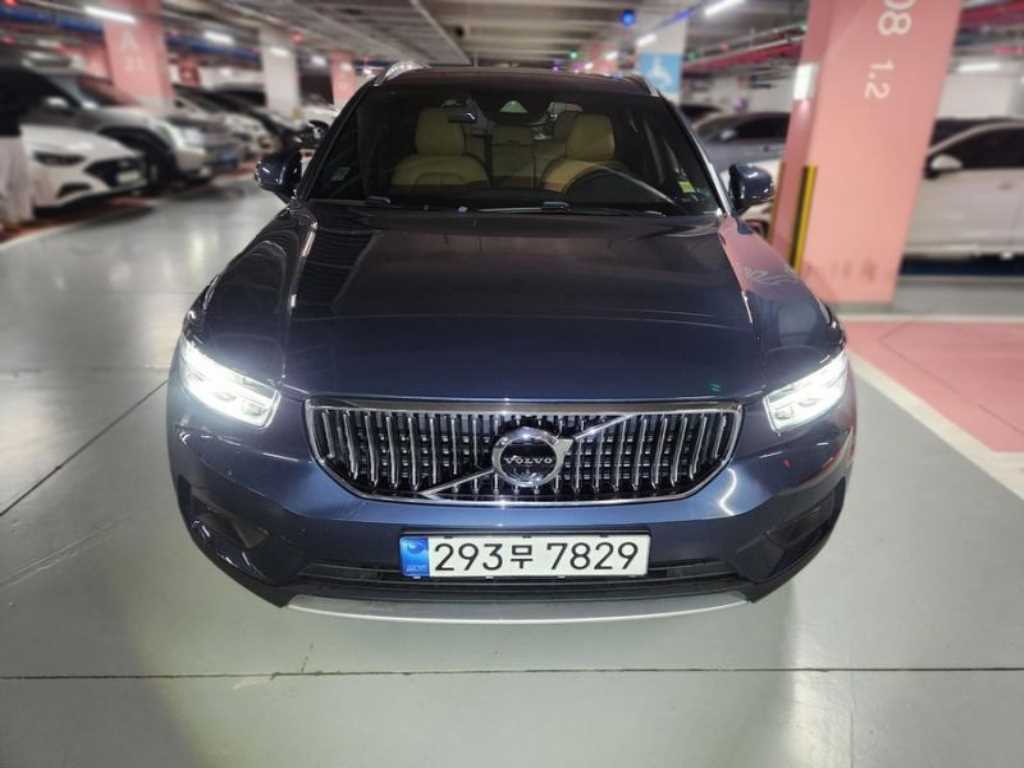 Volvo XC40 2022 Azul - Importación desde Corea - HF Imports Iquique - Foto 1