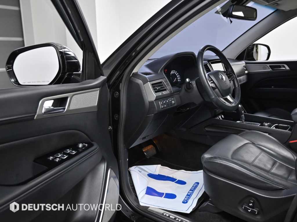 Ssangyong Rexton - Vista 11