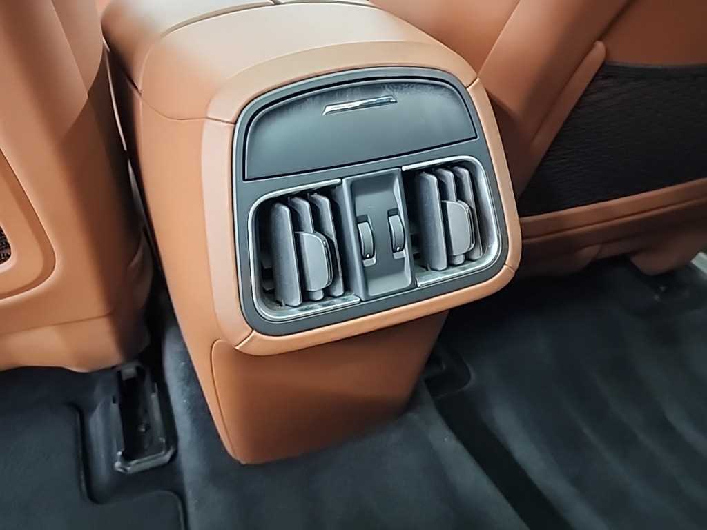 Maserati Levante 2020 Negro - Importación desde Corea - HF Imports Iquique - Foto 13