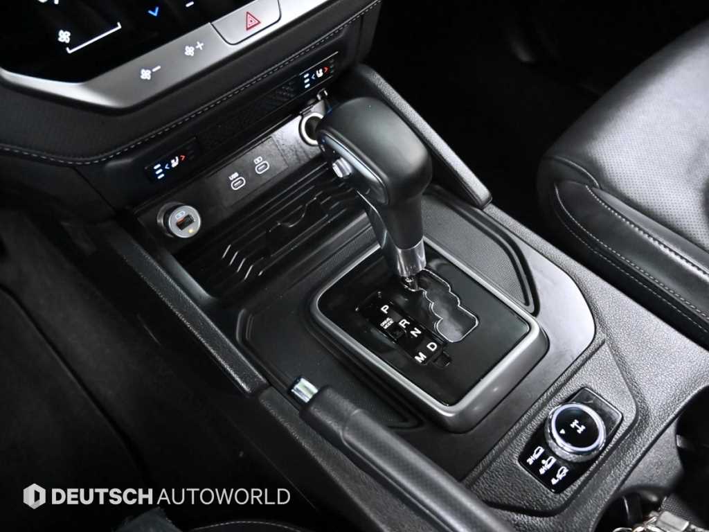 Ssangyong Rexton - Vista 9