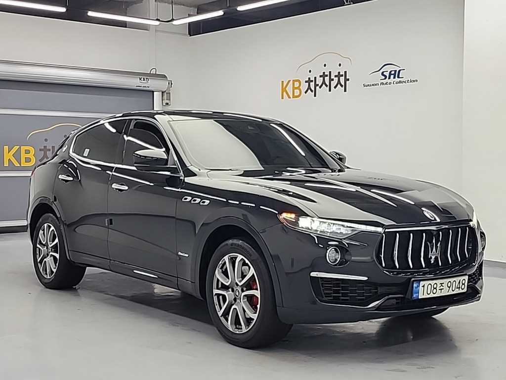 Maserati Levante - Vista 4
