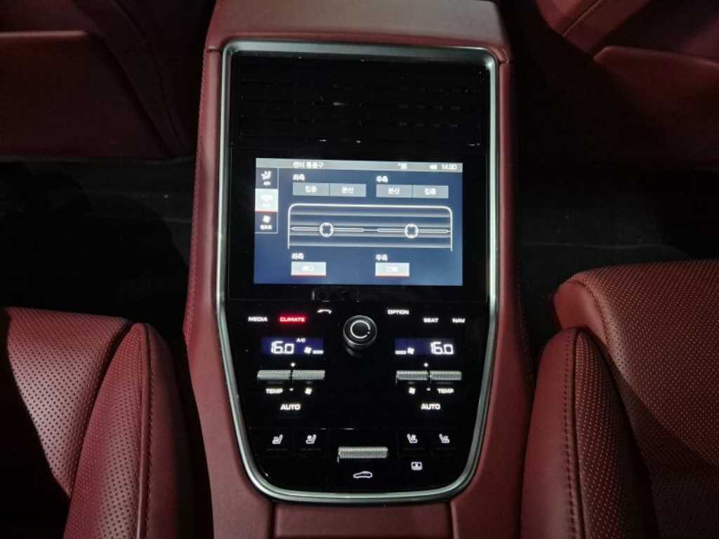 Porsche Panamera - Vista 11