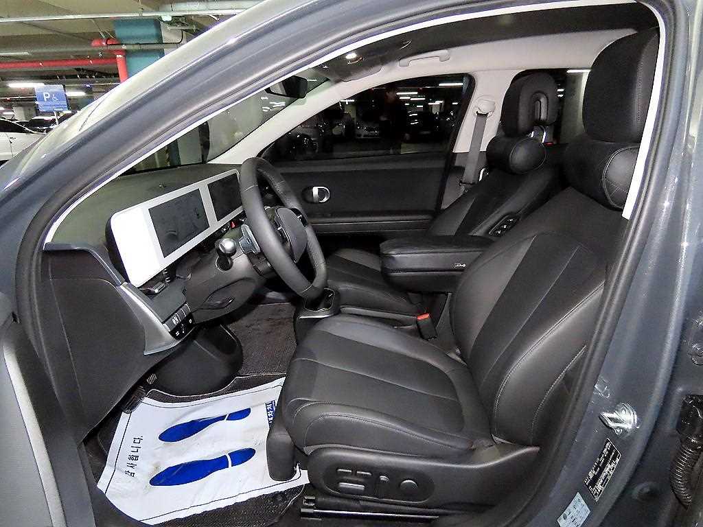 HYUNDAI Ioniq 5 - Vista 6