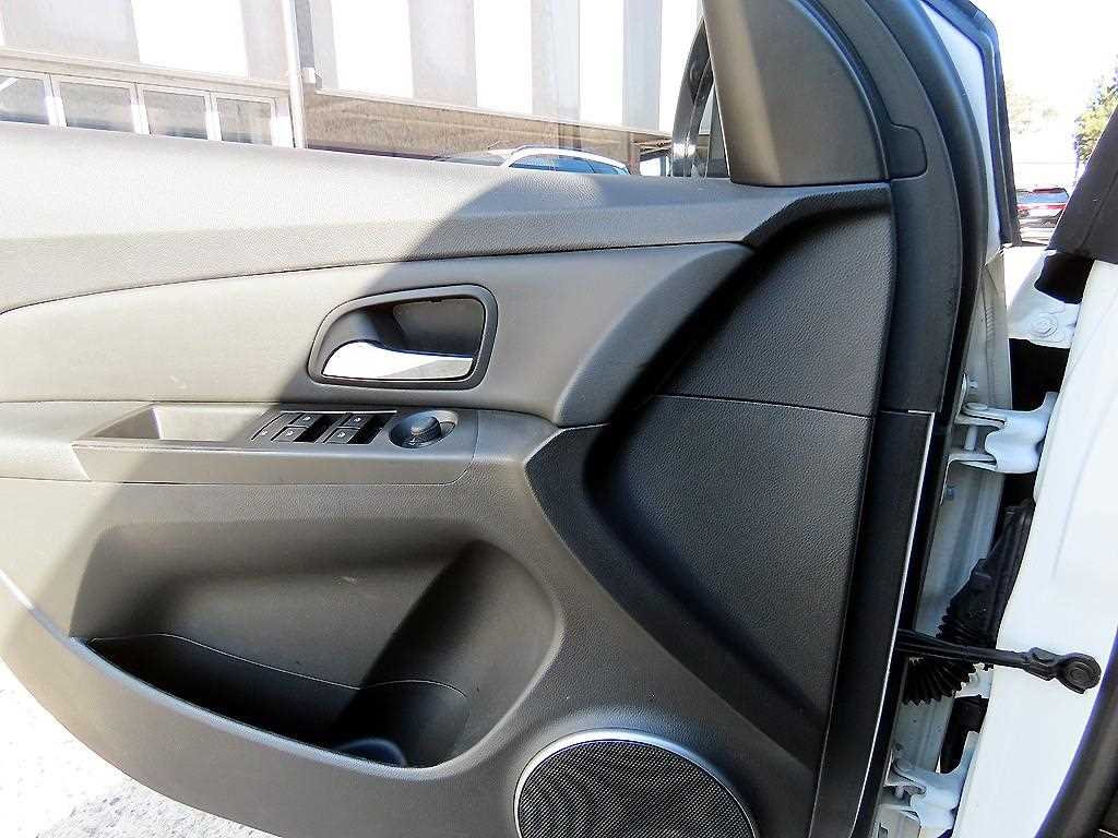 Chevrolet Cruise - Vista 11