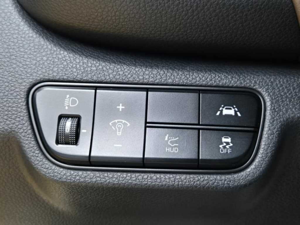 KIA Seltos 2020 Blanco - Importación desde Corea - HF Imports Iquique - Foto 18