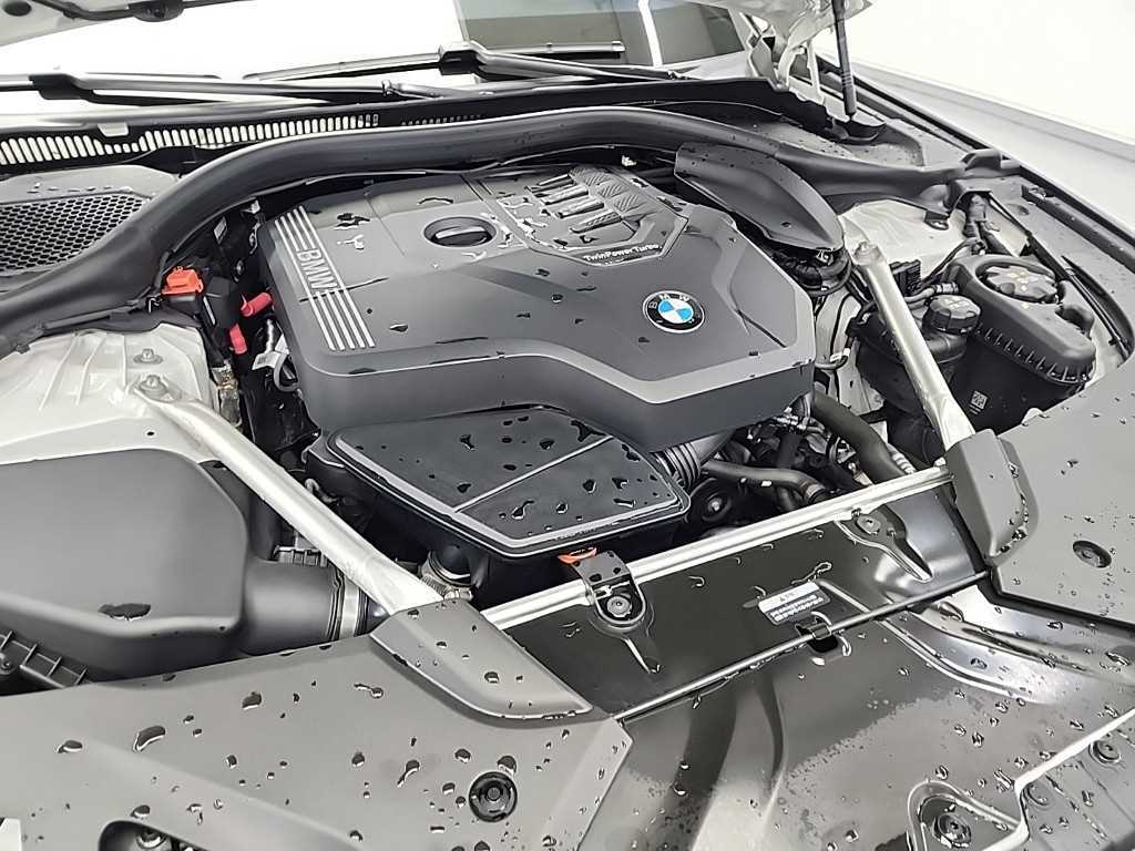 BMW 5 Series - Vista 5