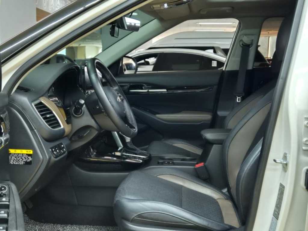 KIA Seltos - Vista 11