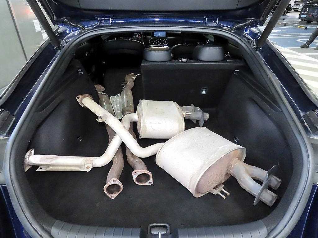 KIA Stinger 2018 Azul - Importación desde Corea - HF Imports Iquique - Foto 17