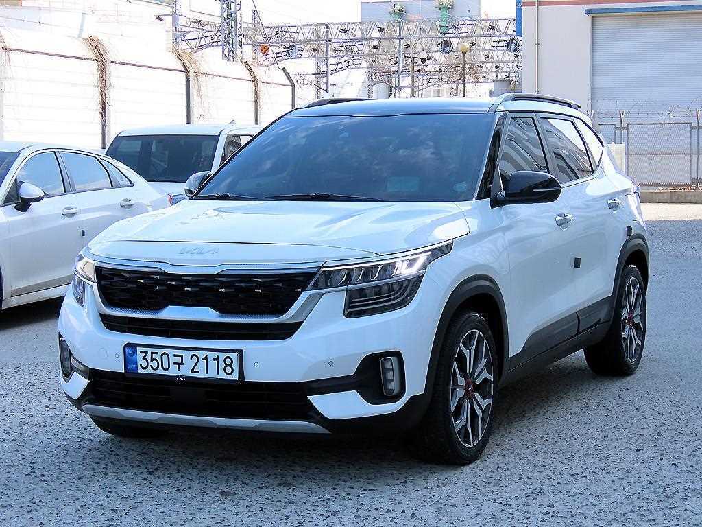 KIA Seltos - Vista 2