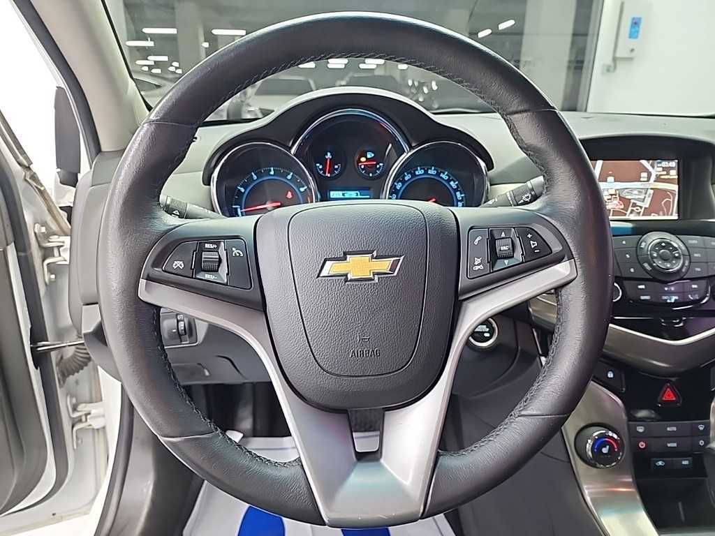 Chevrolet Cruise - Vista 9